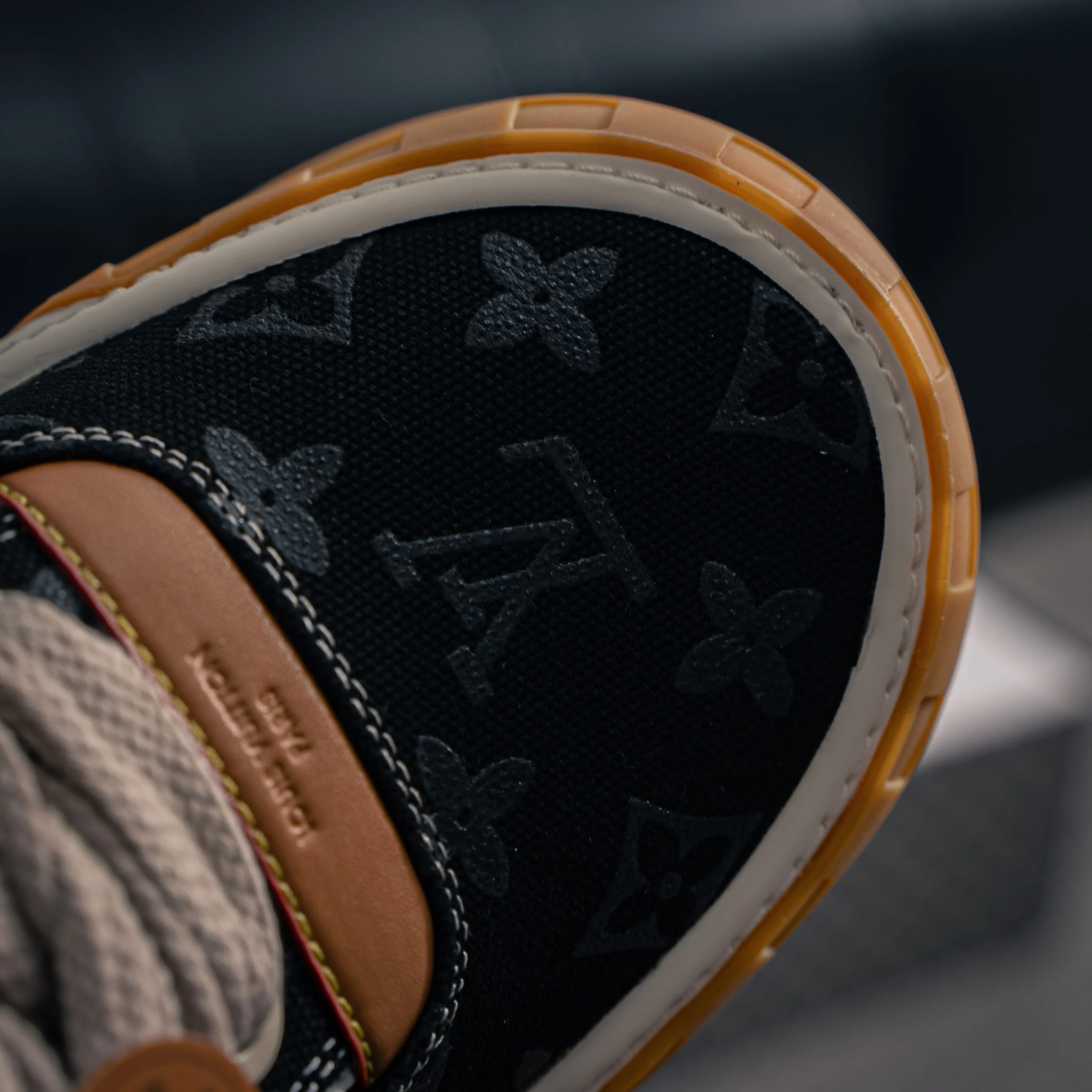 # LV LOUIS VUITTON Tilted Low Sneakers Series Low-Top Retro Versatile Skate Shoes 2026 Skate Shoes Shoes